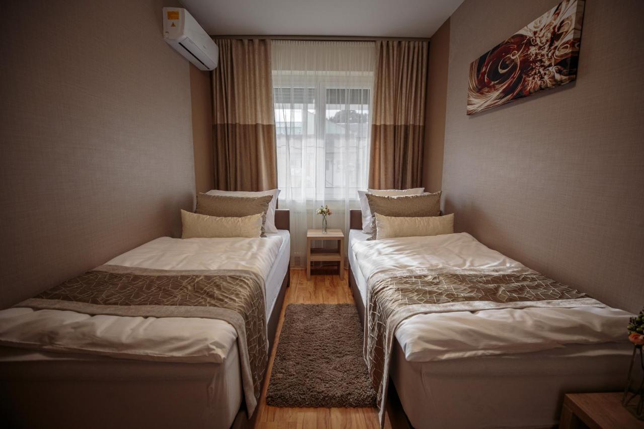 Mokka Apartments Miskolc Luaran gambar
