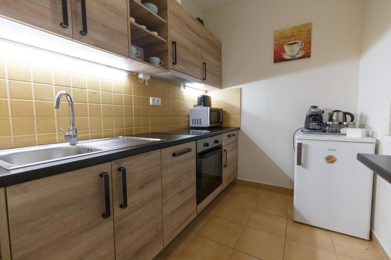 Mokka Apartments Miskolc Luaran gambar
