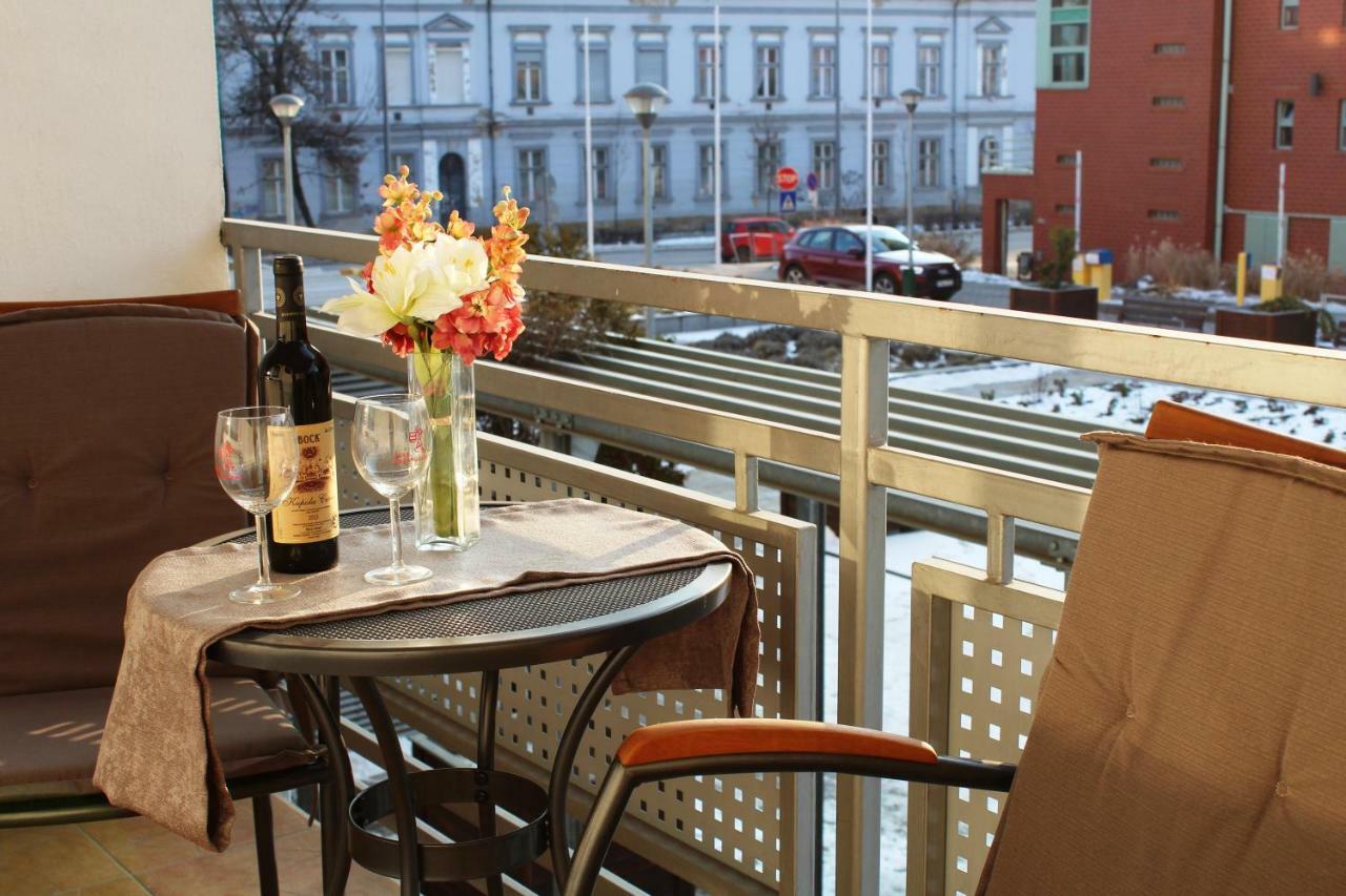 Mokka Apartments Miskolc Luaran gambar