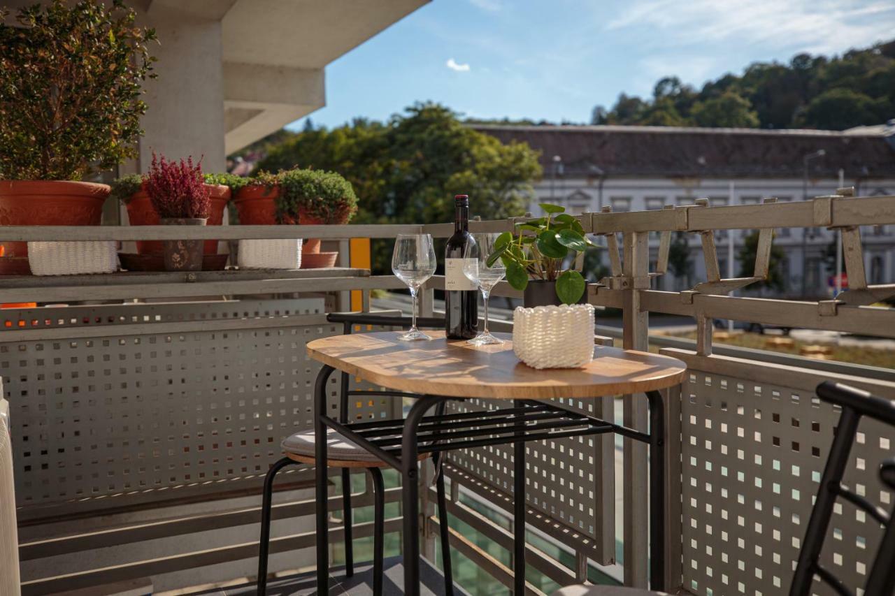 Mokka Apartments Miskolc Luaran gambar